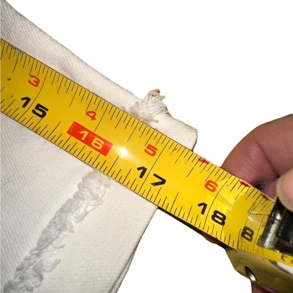 Vintage Mossimo juniors size 15 white denim Bermuda shorts .NWOT.‎ Circa 2014 - Picture 4 of 7